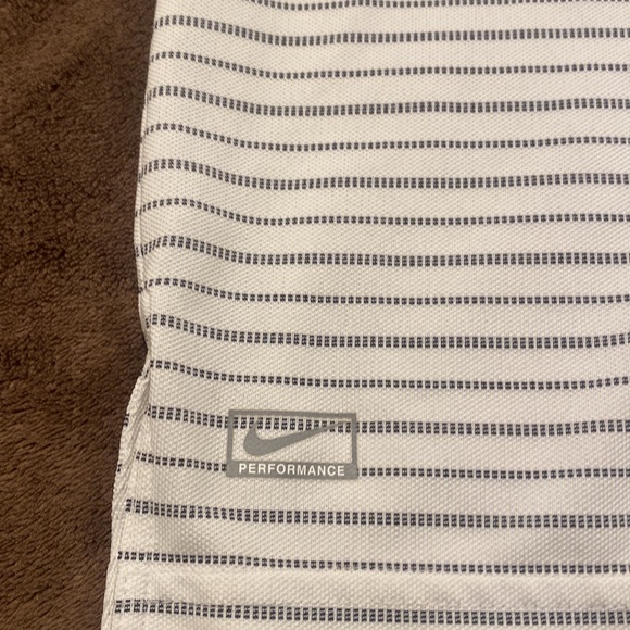 Nike performance polo size XL - Picture 4 of 7